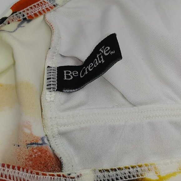 Be Creative Ruffled Floral Bikini Top - Picture 7 of 8